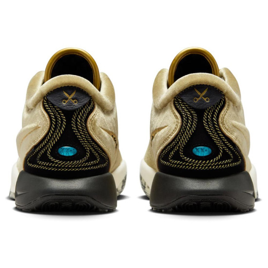 Nike LeBron XXI